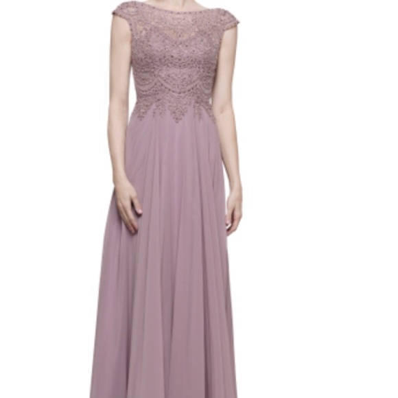 MARSONI Scalloped Lace & Chiffon A-Line Gown - Picture 2 of 4
